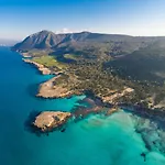 Charoula Pente * Paphos